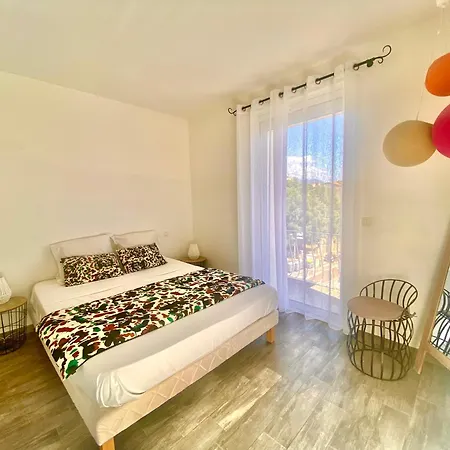 Appartement De Charme Avec Terrasse Centre Porto-Vecchio Apartment
